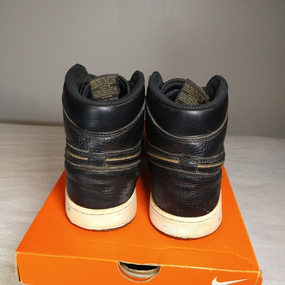 !SOLD!       Jordan 1 Retro High City of Flight - Picture 7 of 8